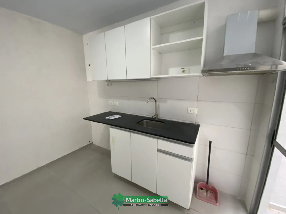 Apartamento ID.584/Monoambiente-en-alquiler--La-Comercial- - Monoambiente en alquiler - La Comercial 