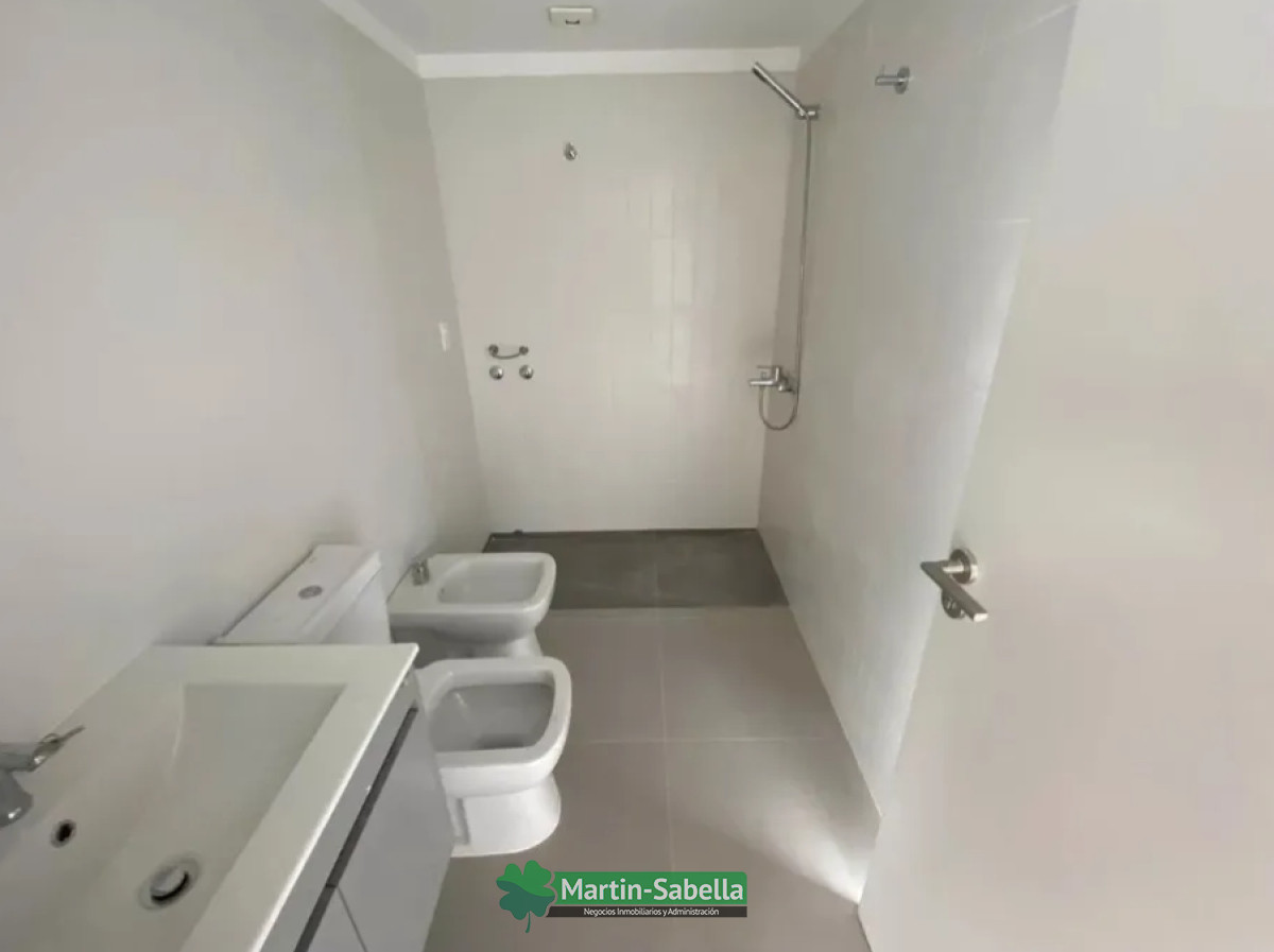 Apartamento ID.77/Apartamento-en-alquiler--Ciudad-Vieja- - Apartamento en alquiler - Ciudad Vieja 