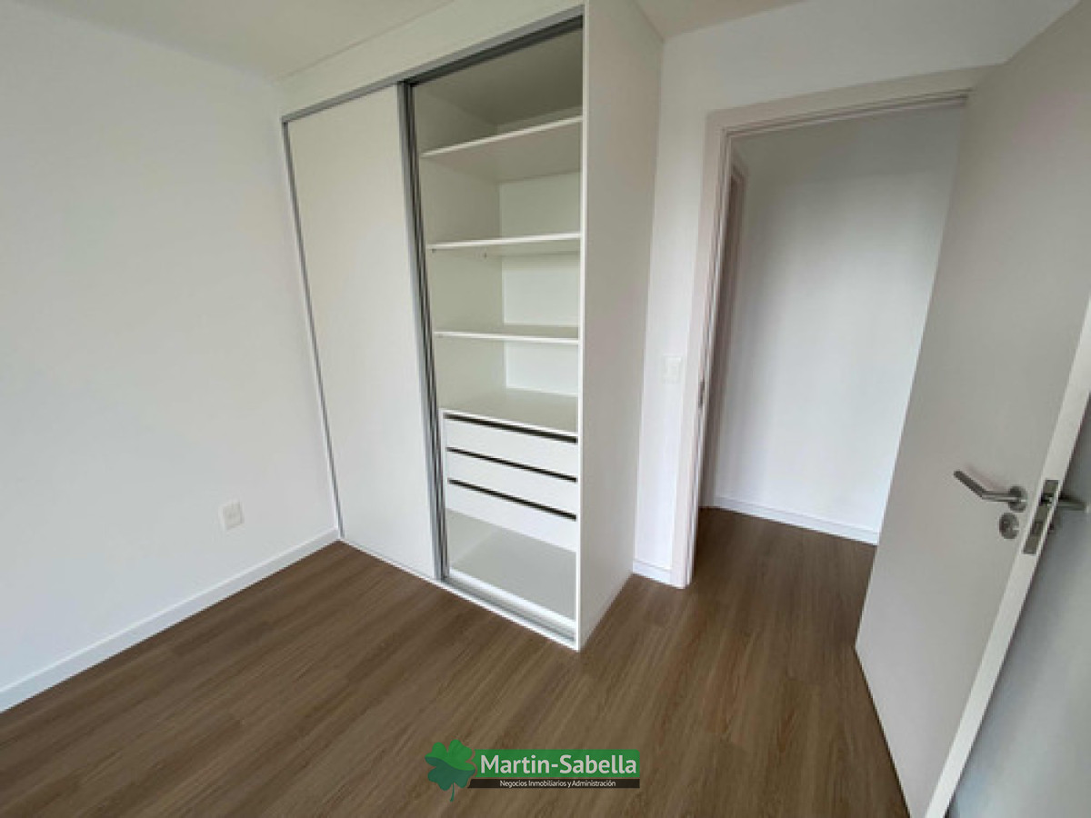 Apartamento ID.21 - Apartamento En Alquiler La Blanqueada 1 Dormitorio Congarage