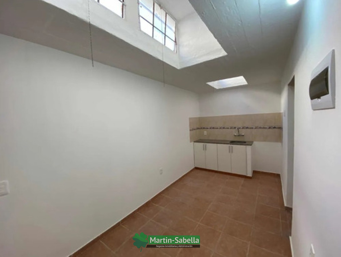 Apartamento ID.9 - Apartamento En Alquiler Aguada 2  Dormitorios Planta Baja 