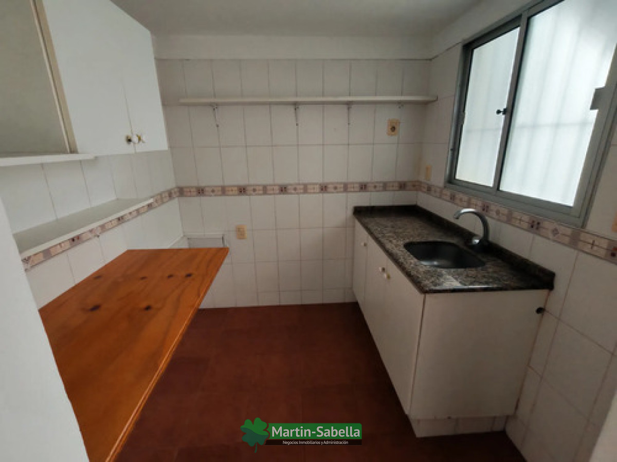 Apartamento ID.561/Apartamento-en-Alquiler--Pocitos- - Apartamento en Alquiler - Pocitos 
