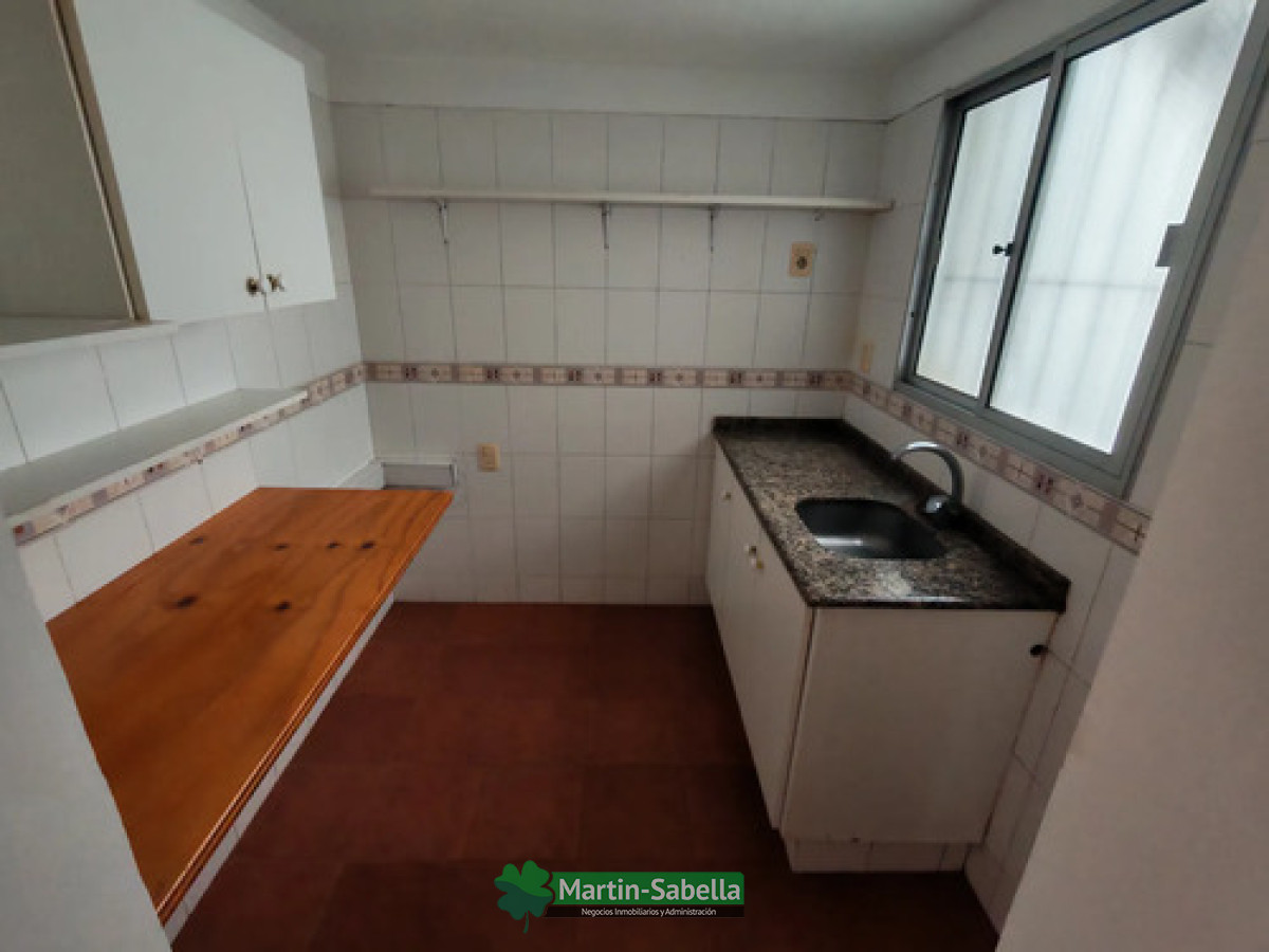 Apartamento ID.561/Apartamento-en-Alquiler--Pocitos- - Apartamento en Alquiler - Pocitos 