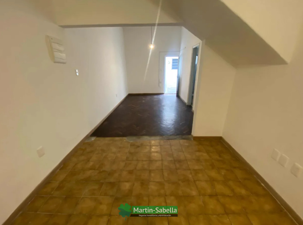 Apartamento ID.3 - Apartamento En Alquiler Pocitos Nuevo Planta Baja  Ideal Pérsona Mayor Con Patio Proximo A Montevideo Shopping 