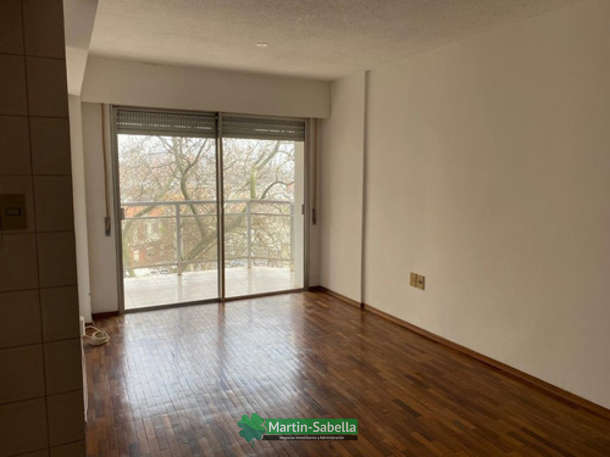 Apartamento ID.154/Apartamento-en-alquiler--Punta-Carretas- - Apartamento en alquiler - Punta Carretas 