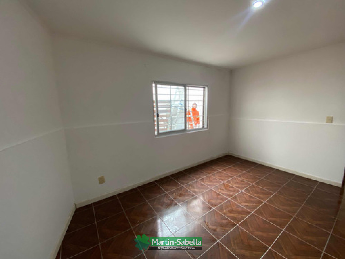 Apartamento ID.158/Apartamento-en-alquiler--La-Comercial- - Apartamento en alquiler - La Comercial 
