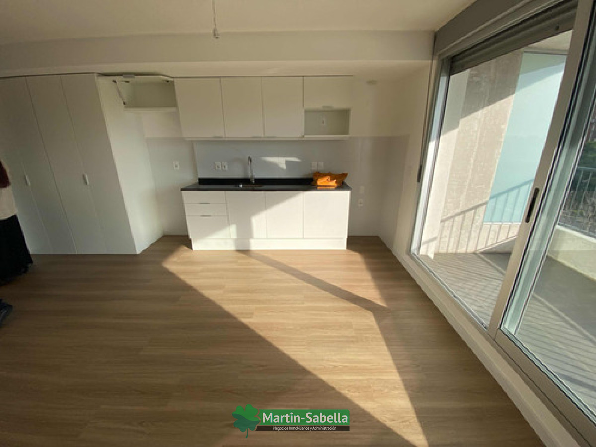 Apartamento ID.21 - Apartamento En Alquiler La Blanqueada 1 Dormitorio Congarage
