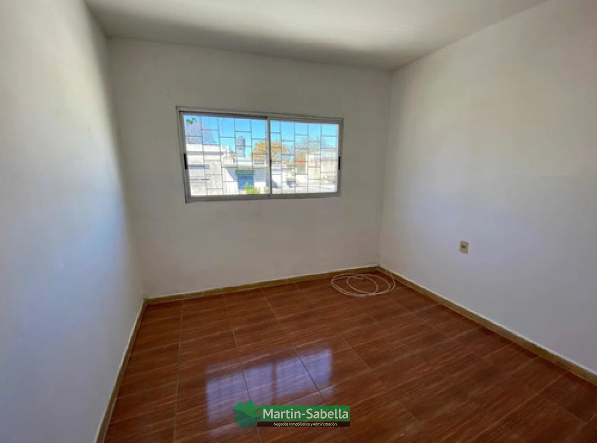 Apartamento ID.291/Apartamento-en-alquiler--Mercado-Modelo- - Apartamento en alquiler - Mercado Modelo 