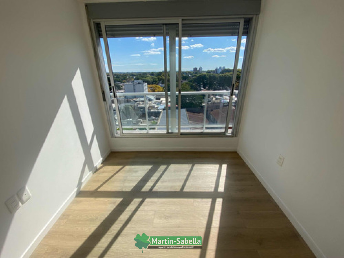 Apartamento ID.20 - Apartamento En Alquiler Brazo Oriental Con Garage