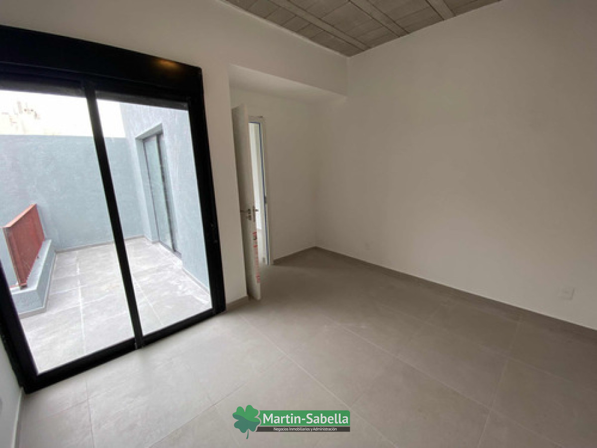Apartamento ID.80/Apartamento-en-alquiler--Ciudad-Vieja- - Apartamento en alquiler - Ciudad Vieja 