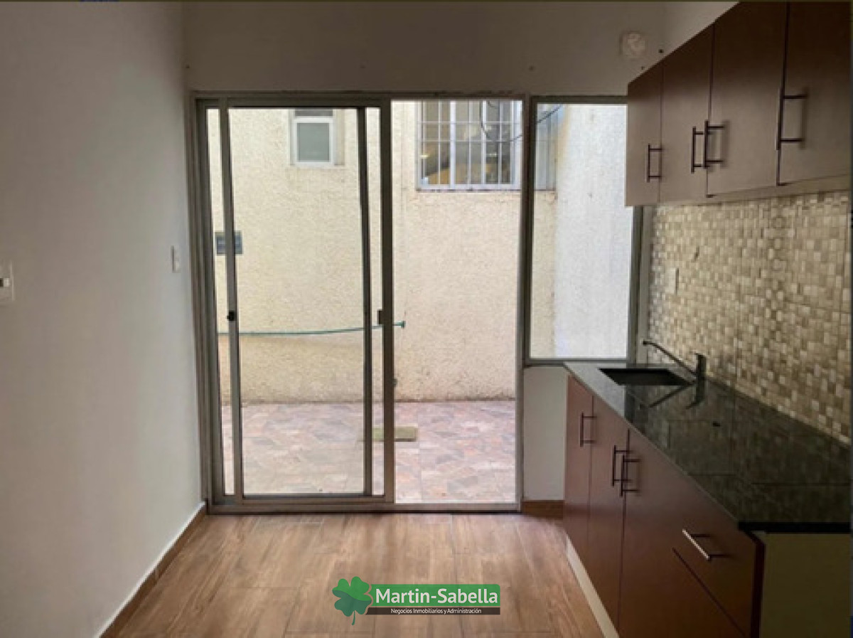 Apartamento ID.121/Monoambiente-en-alquiler--Cordón- - Monoambiente en alquiler - Cordón 