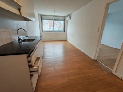 Apartamento en Alquiler - Cordón 