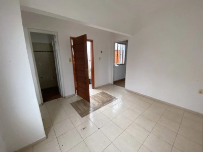 Apartamento en Alquiler - Capurro 