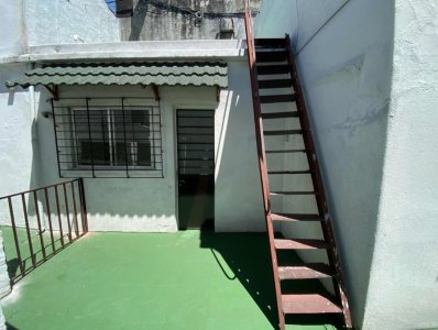 Apartamento en alquiler - La Comercial 