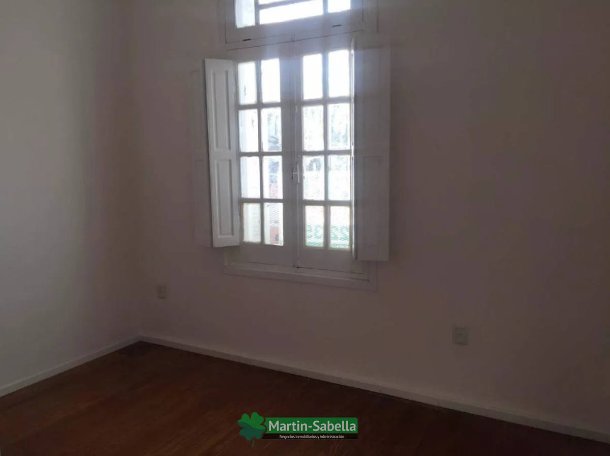 Casa ID.490/Casa-en-Alquiler--La-Comercial- - Casa en Alquiler - La Comercial 
