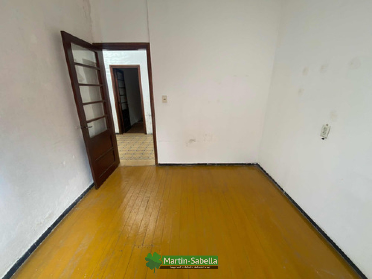 Casa ID.99/Casa-en-alquiler--Parque-Batlle- - Casa en alquiler - Parque Batlle 