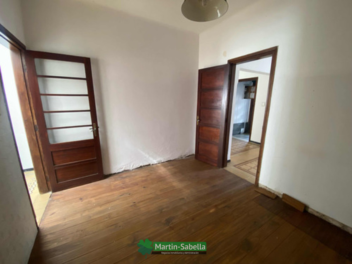 Casa ID.99/Casa-en-alquiler--Parque-Batlle- - Casa en alquiler - Parque Batlle 