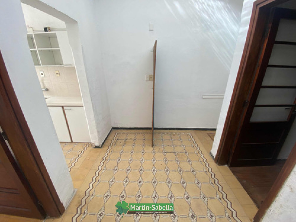 Casa ID.99/Casa-en-alquiler--Parque-Batlle- - Casa en alquiler - Parque Batlle 