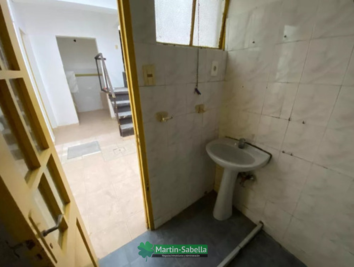 Casa ID.44/Casa-en-alquiler--Aires-Puros- - Casa en alquiler - Aires Puros 
