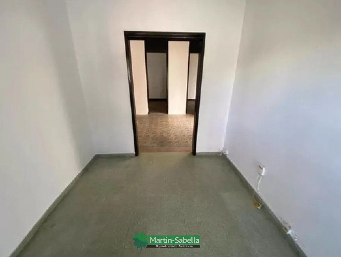 Casa ID.379/Casa-en-alquiler--La-Comercial- - Casa en alquiler - La Comercial 