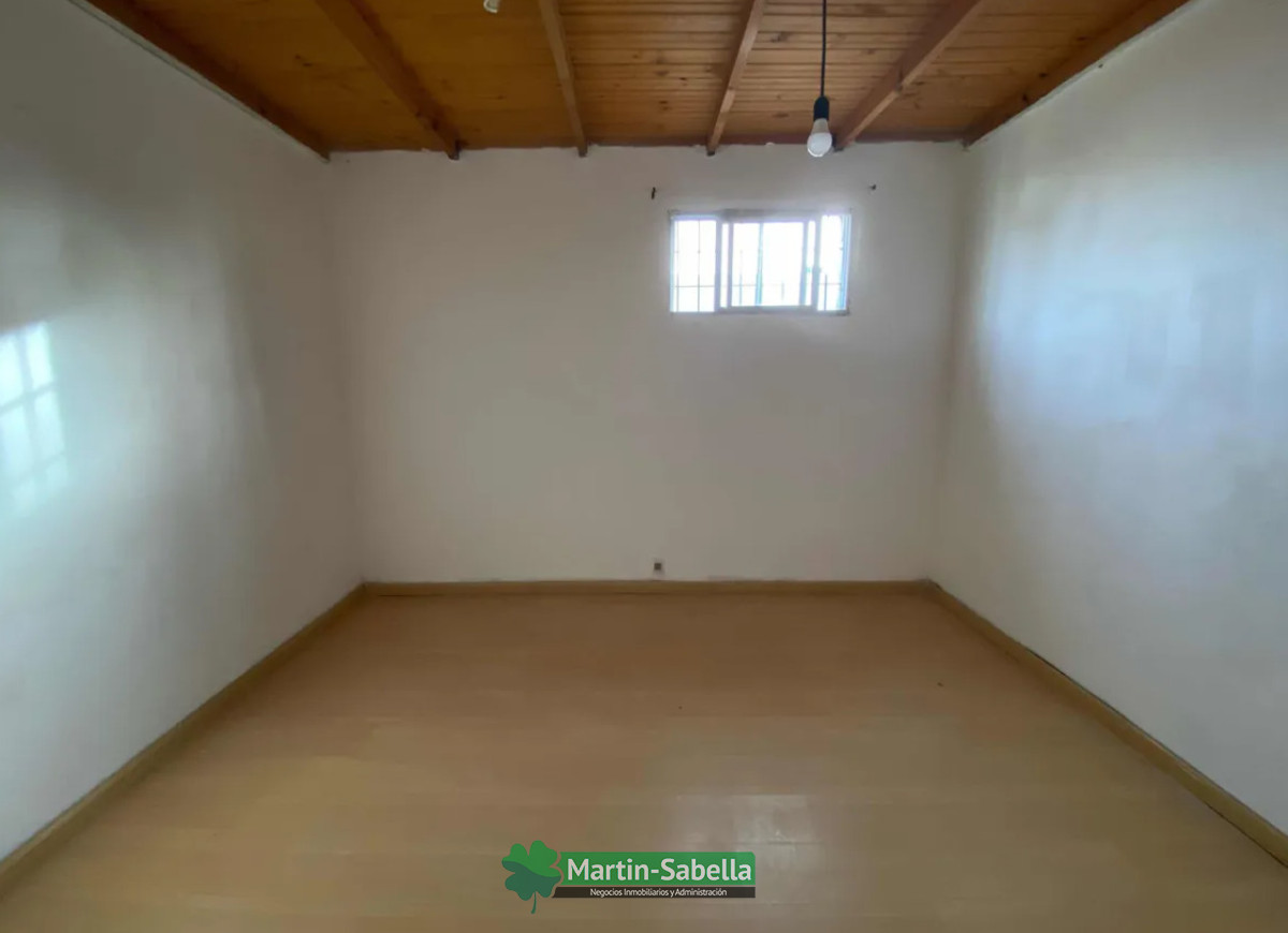 Casa ID.262/Casa-en-alquiler--Malvín- - Casa en alquiler - Malvín 