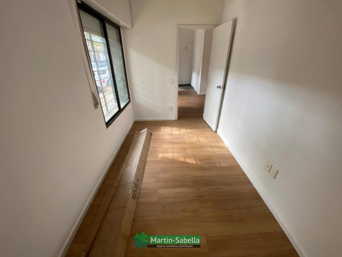 Casa ID.19 - Casa En Alquiler Cordon 2 Dormitorios Con Patio