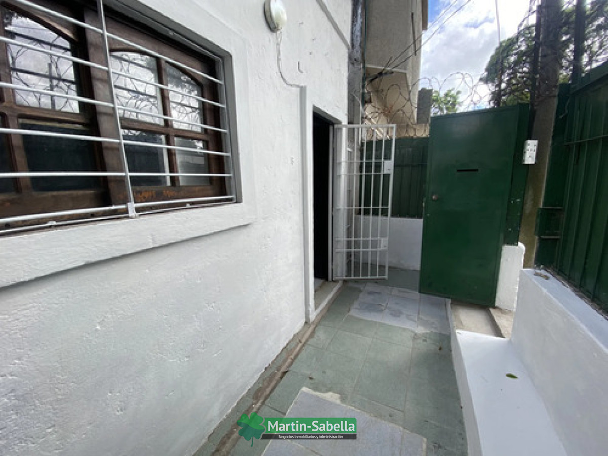 Casa ID.414/Casa-en-alquiler--Buceo- - Casa en alquiler - Buceo 