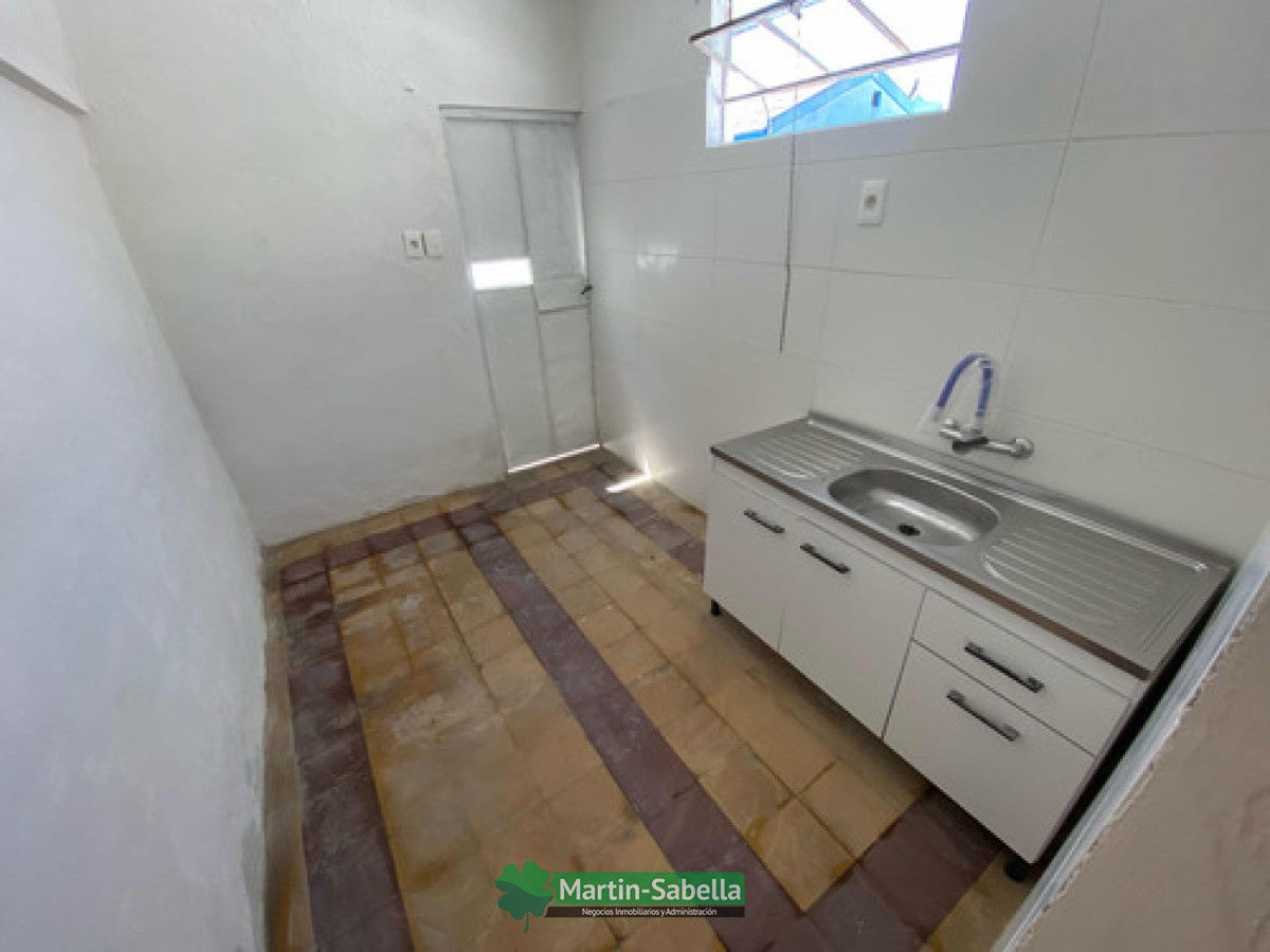 Casa ID.247/Casa-en-alquiler--Brazo-Oriental- - Casa en alquiler - Brazo Oriental 