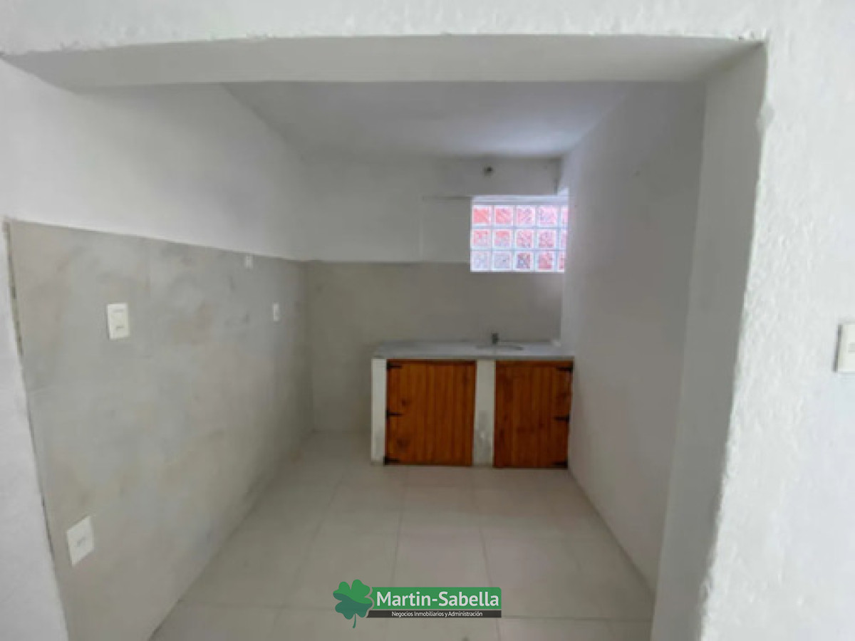 Casa ID.260/Casa-en-alquiler--Brazo-Oriental- - Casa en alquiler - Brazo Oriental 