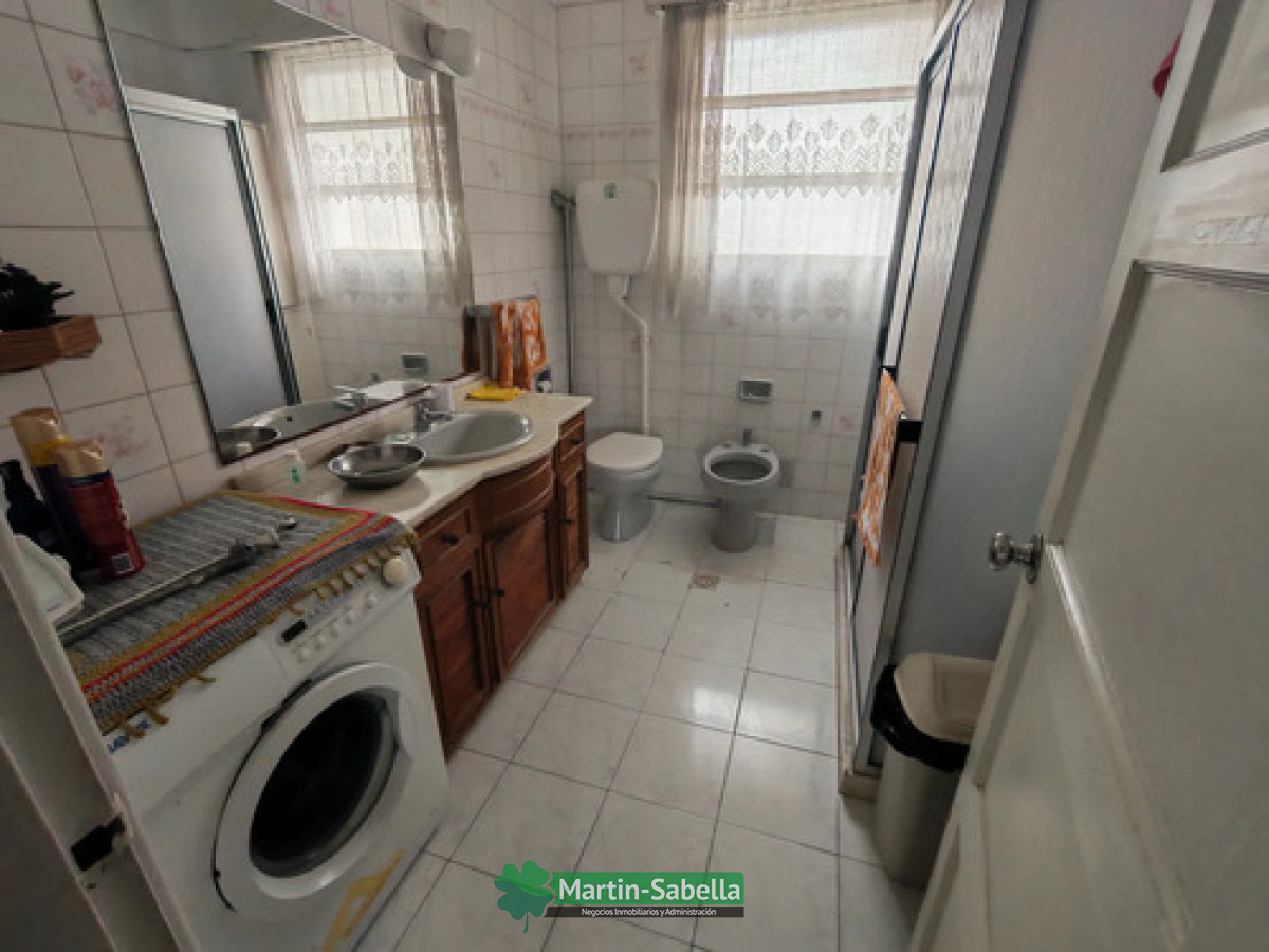 Casa ID.465/Casa-en-Alquiler--Pocitos- - Casa en Alquiler - Pocitos 