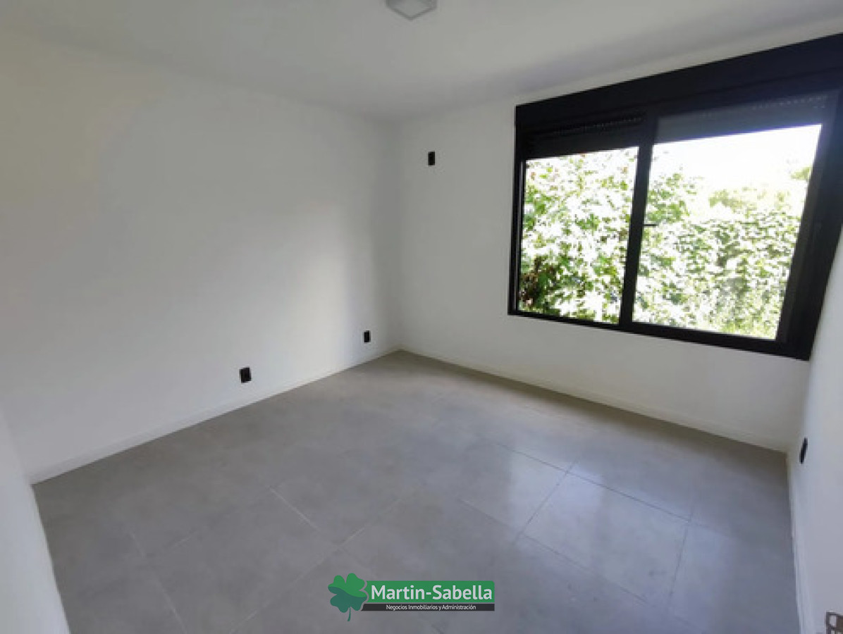 Casa ID.369/Casa-en-alquiler--El-Pinar,-Canelones- - Casa en alquiler - El Pinar, Canelones 