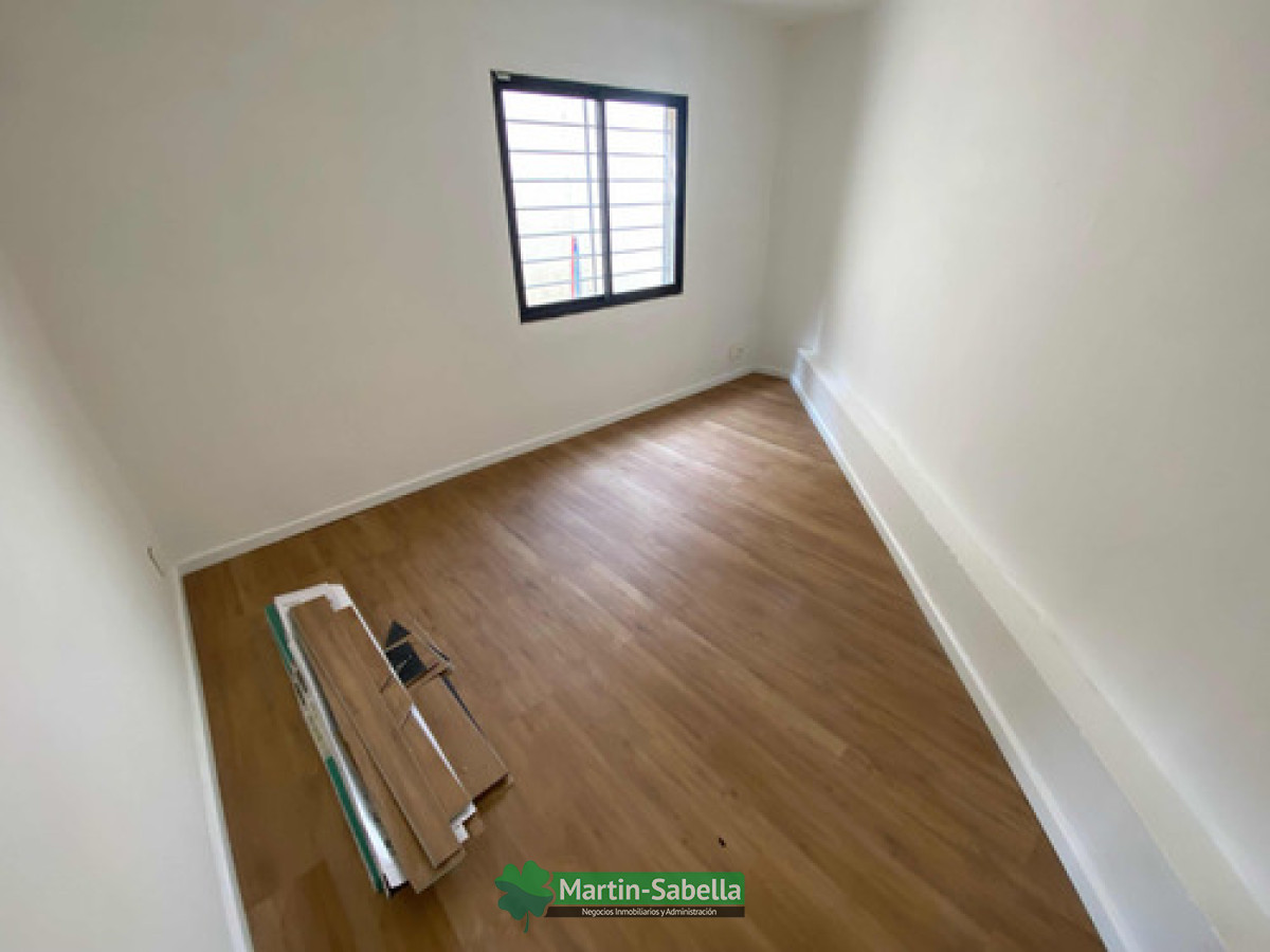 Casa ID.19 - Casa En Alquiler Cordon 2 Dormitorios Con Patio