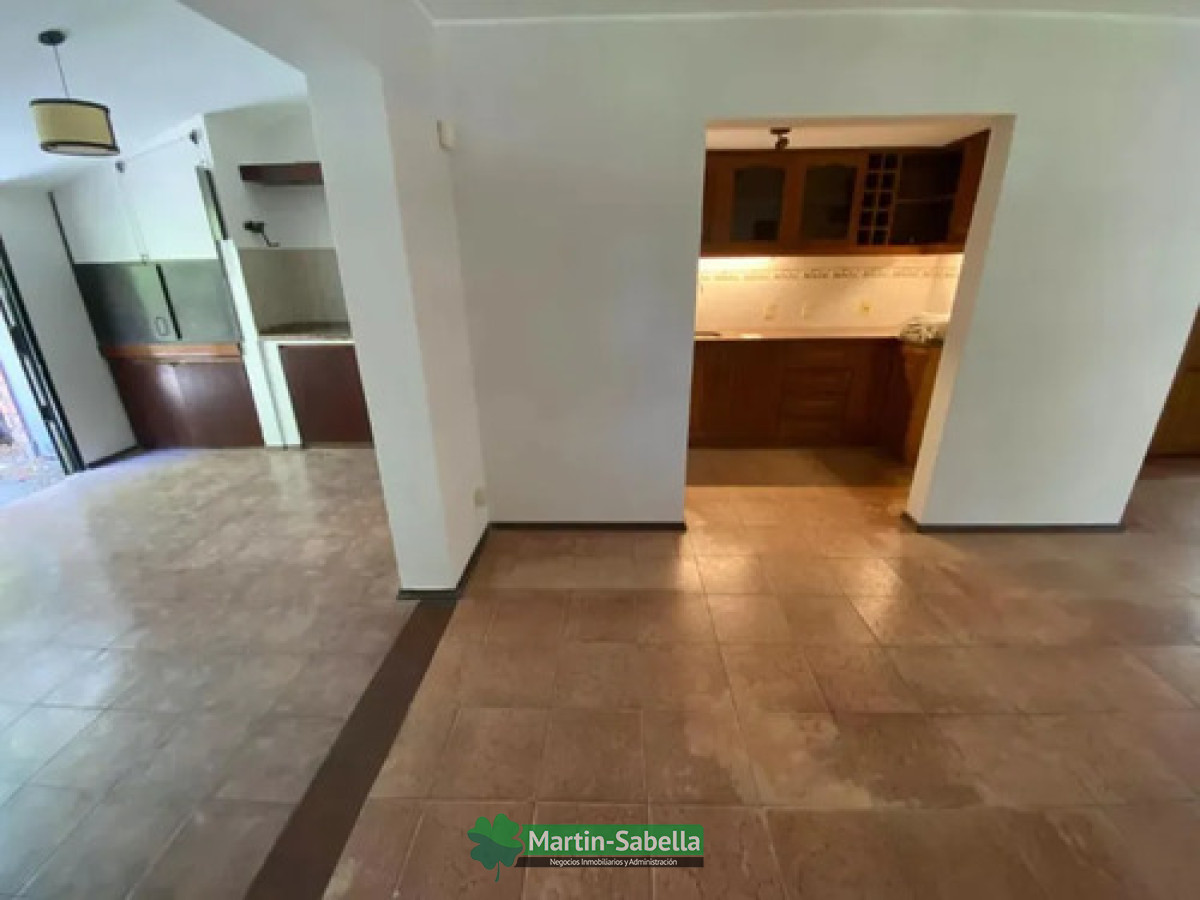 Casa ID.479/Casa-en-Alquiler--Punta-Gorda- - Casa en Alquiler - Punta Gorda 