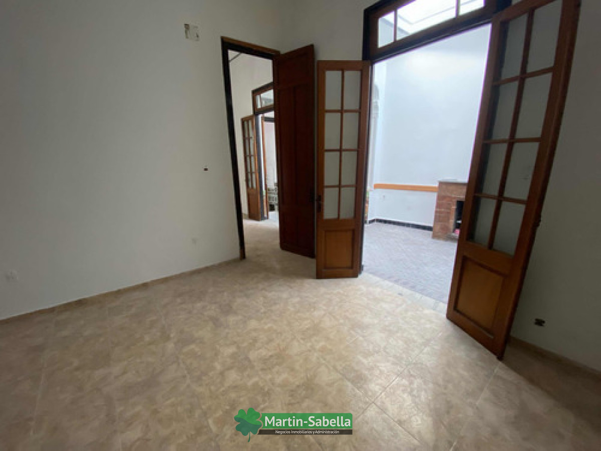 Casa ID.48 - Casa en alquiler - Tres Cruces 