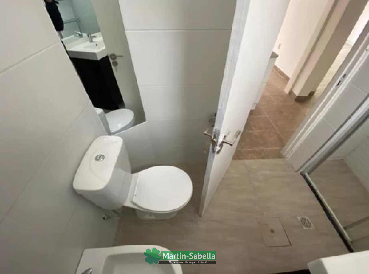 Casa ID.263/Casa-en-alquiler--La-Comercial- - Casa en alquiler - La Comercial 