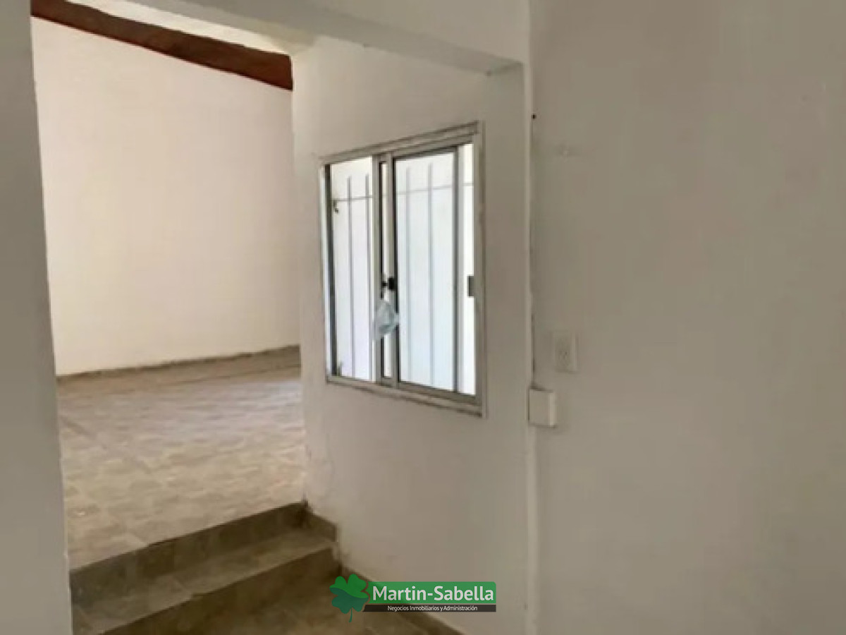 Casa ID.543/Casa-en-Alquiler--Cerro- - Casa en Alquiler - Cerro 