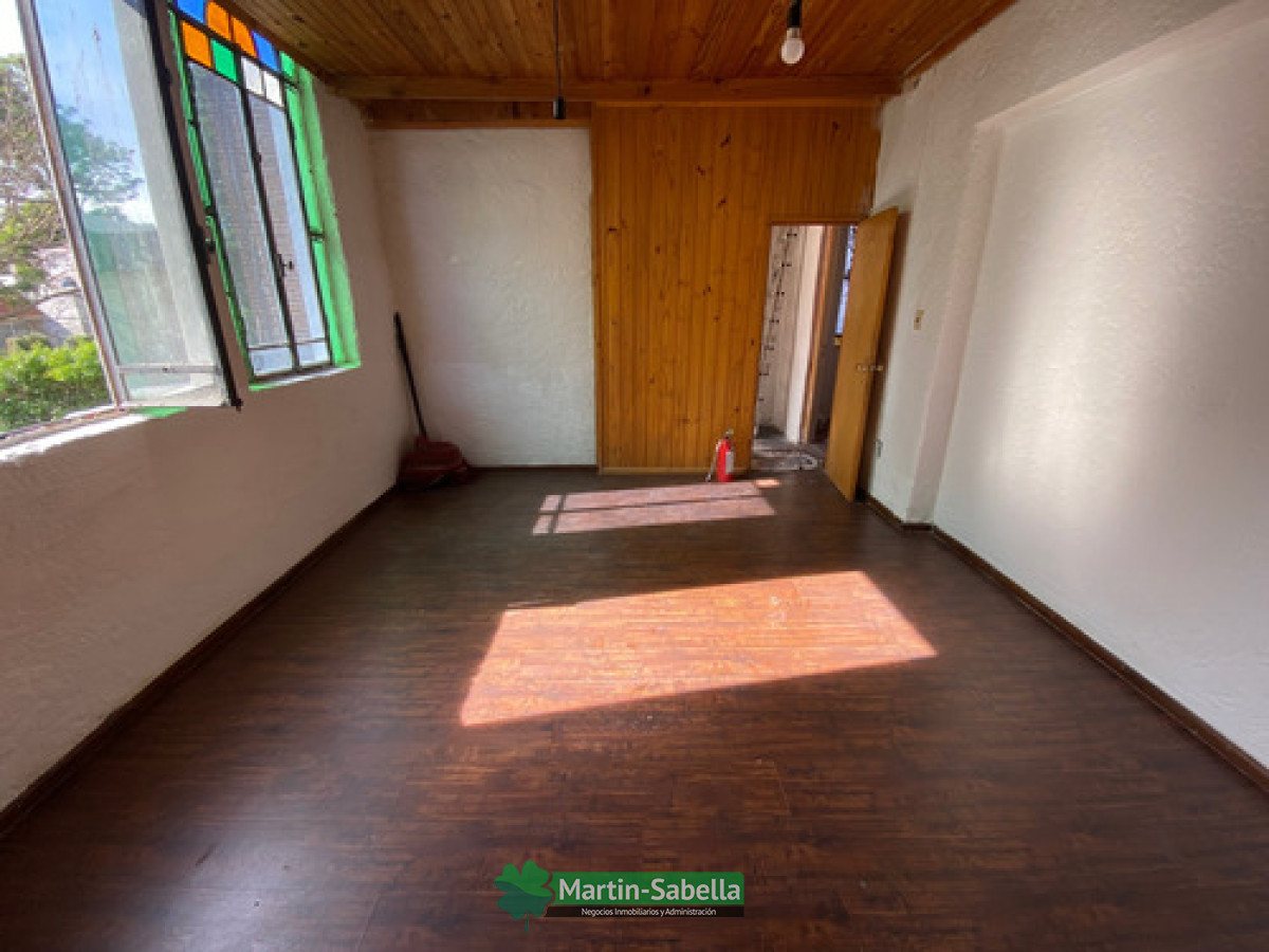 Casa ID.262/Casa-en-alquiler--Malvín- - Casa en alquiler - Malvín 