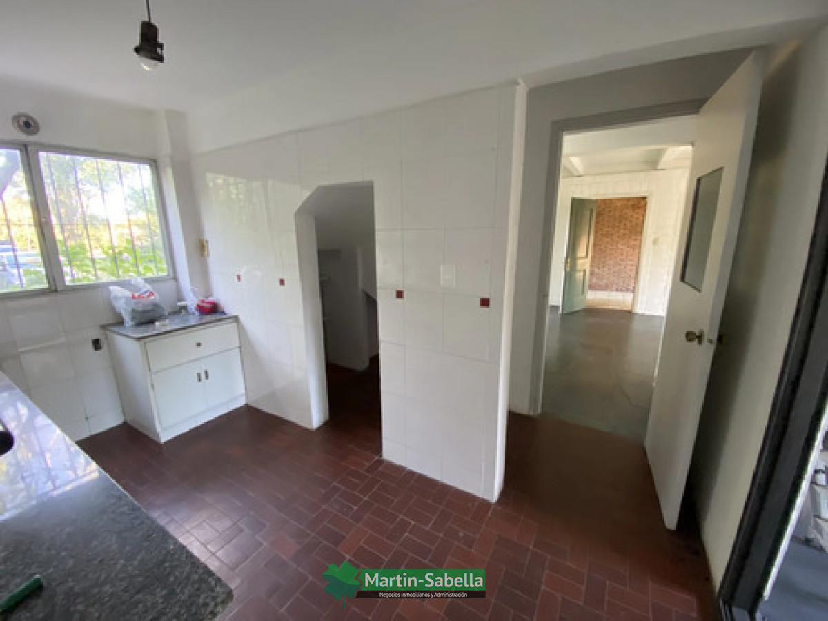 Casa ID.473/Casa-en-Alquiler--Carrasco- - Casa en Alquiler - Carrasco 