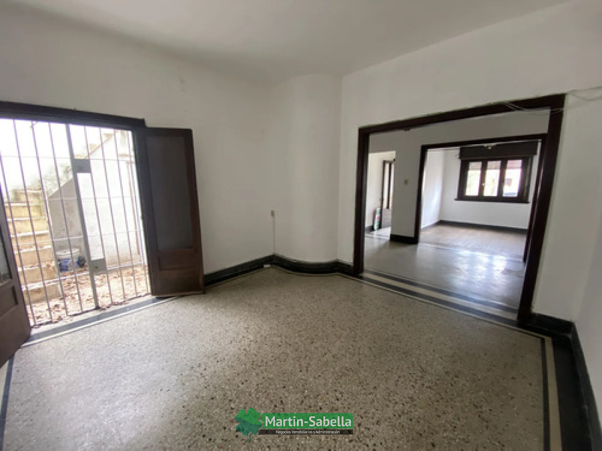 Casa ID.668/Casas-en-alquiler-La-Comercial- - Casas en alquiler La Comercial 