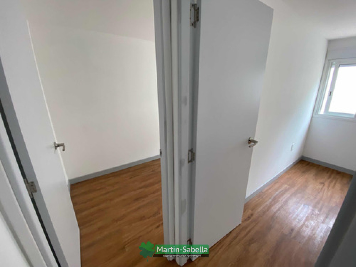 Casa ID.228/Casa-en-Venta--Cordón- - Casa en Venta - Cordón 