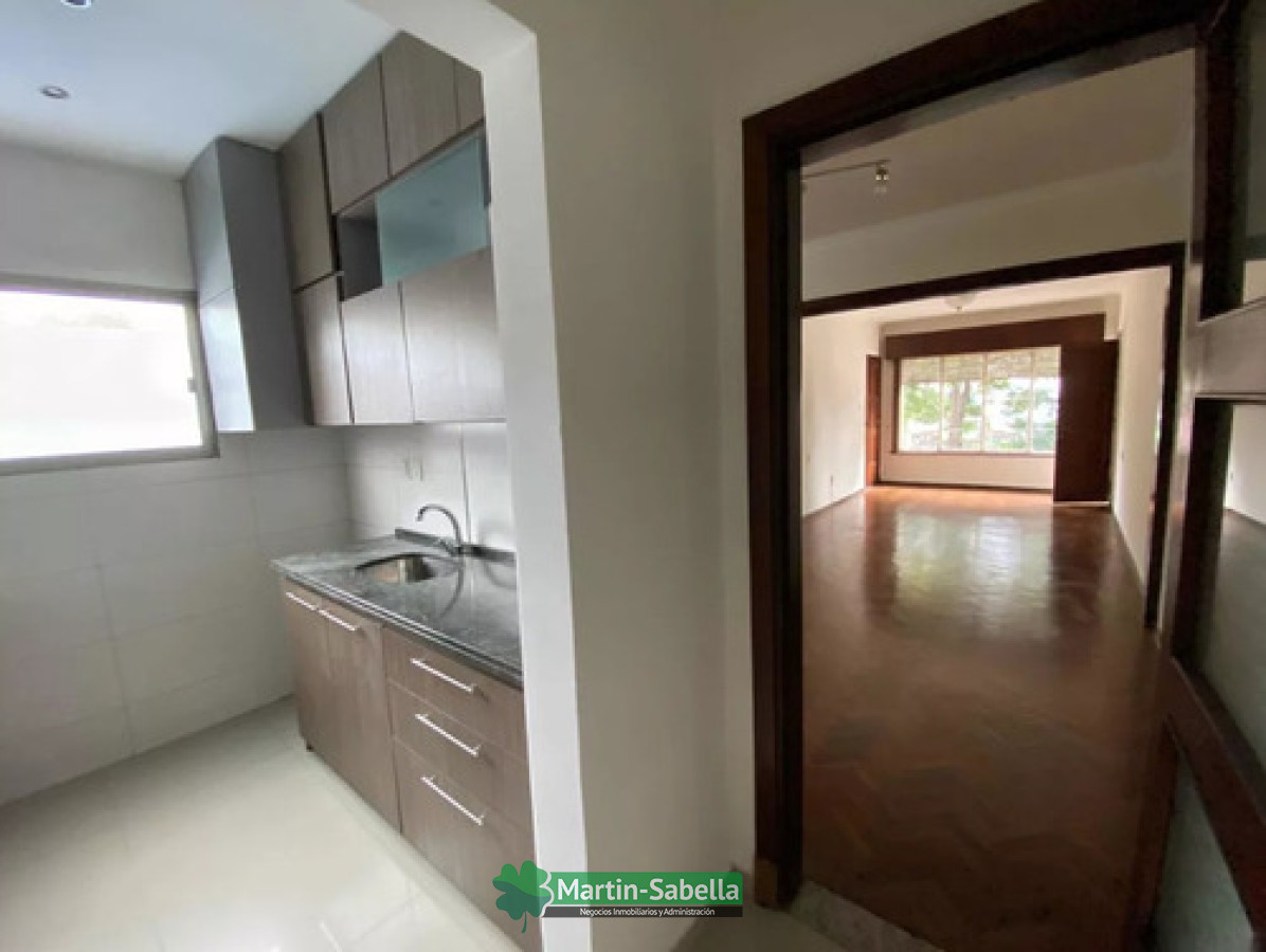 Casa ID.253/Casa-en-alquiler--La-Blanqueada- - Casa en alquiler - La Blanqueada 