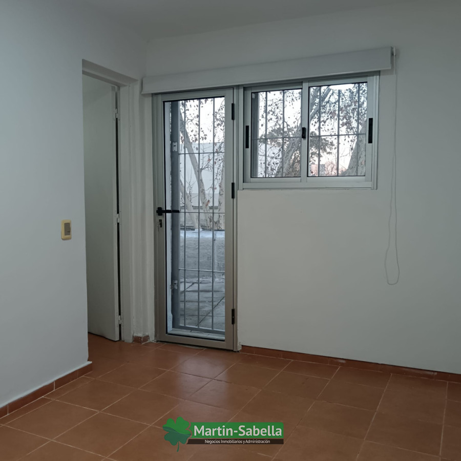 Casa ID.434/Casa-en-alquiler--Barrio-Reus- - Casa en alquiler - Barrio Reus 