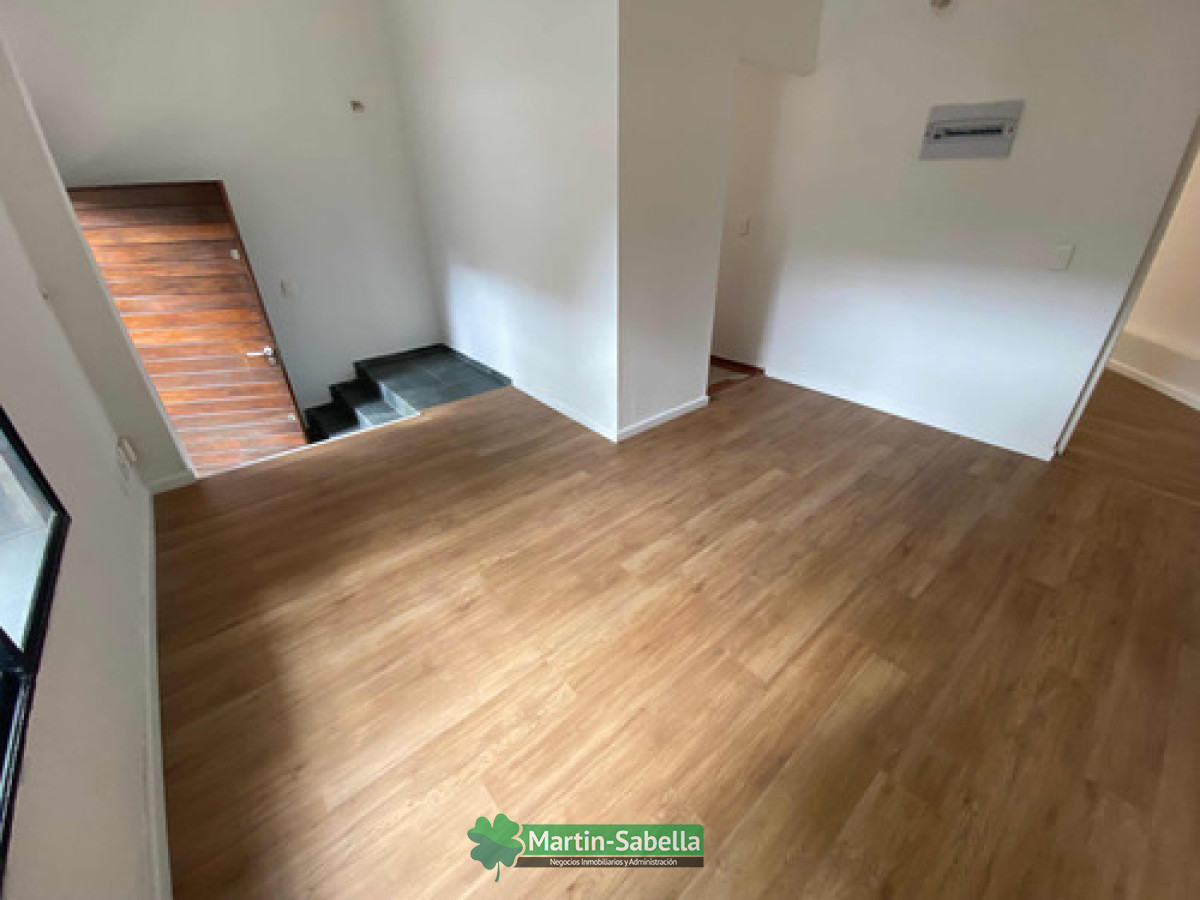 Casa ID.19 - Casa En Alquiler Cordon 2 Dormitorios Con Patio