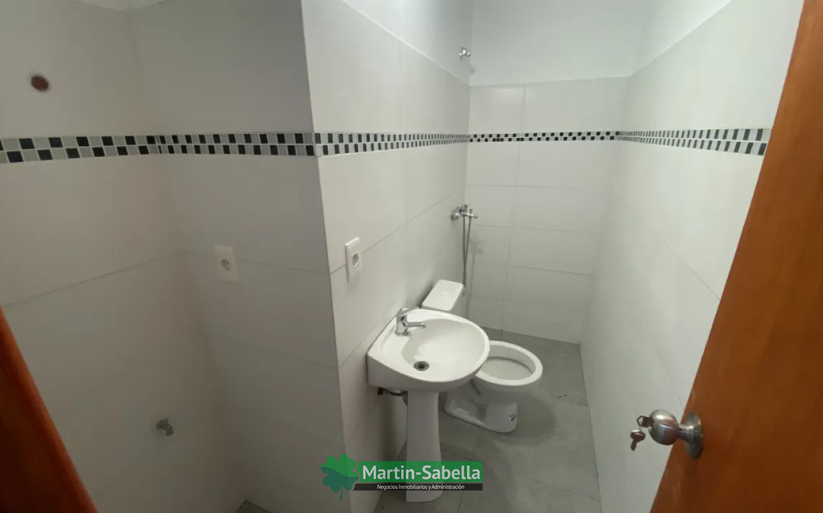 Casa ID.324/Casa-en-alquiler--El-Pinar,-Canelones- - Casa en alquiler - El Pinar, Canelones 