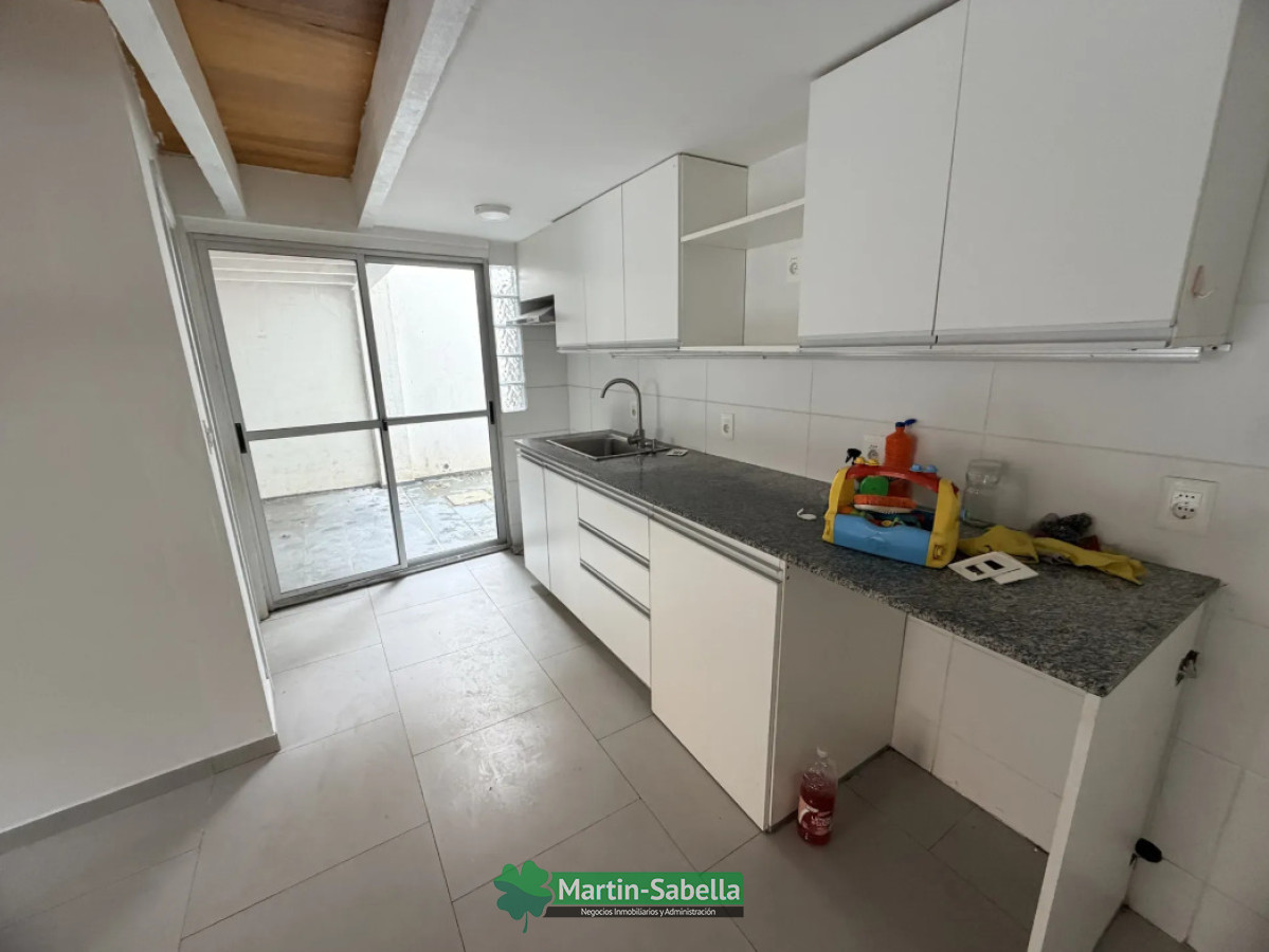 Casa ID.673/Casas-en-alquiler-Barrio-Sur- - Casas en alquiler Barrio Sur 