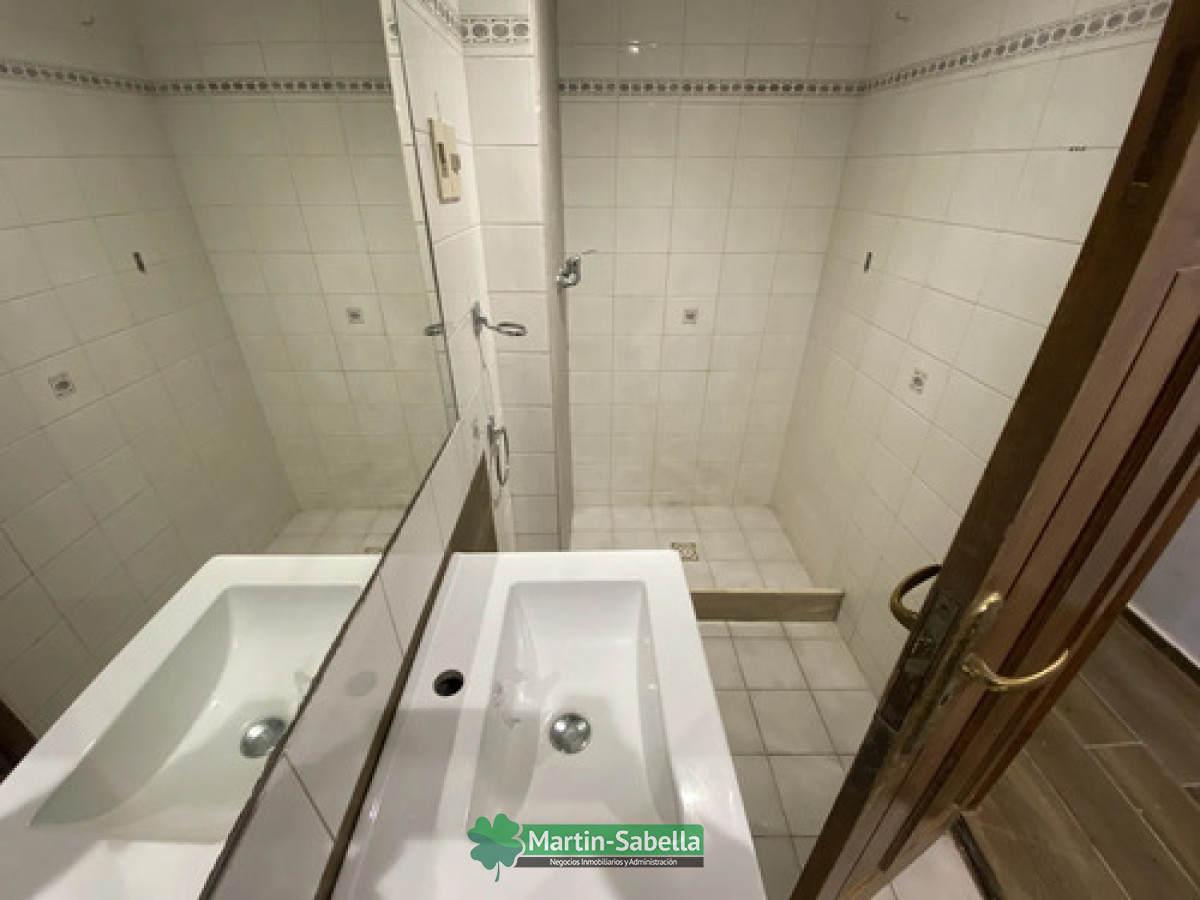 Casa ID.509/Casa-en-alquiler--La-Blanqueada- - Casa en alquiler - La Blanqueada 