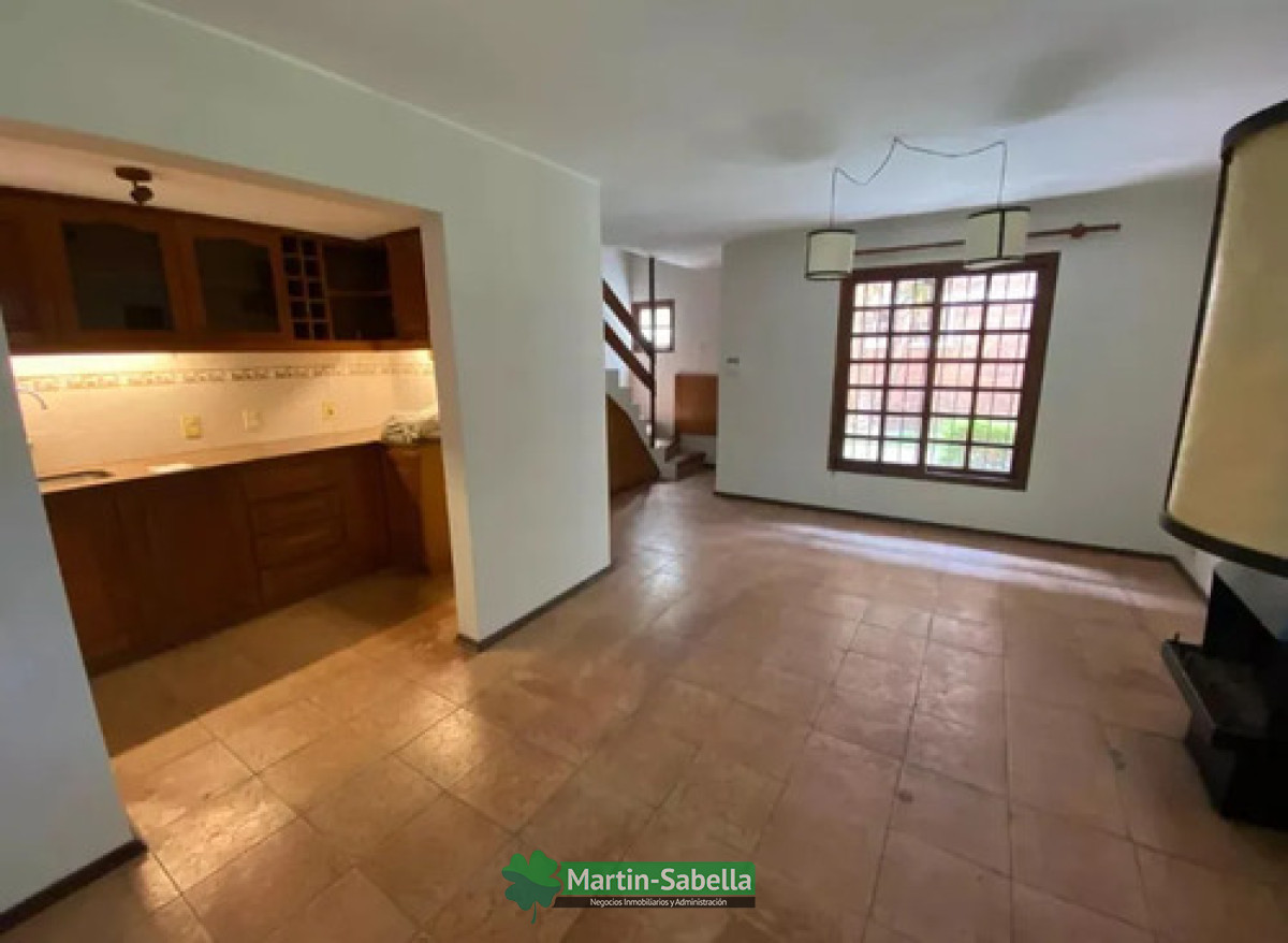 Casa ID.479/Casa-en-Alquiler--Punta-Gorda- - Casa en Alquiler - Punta Gorda 