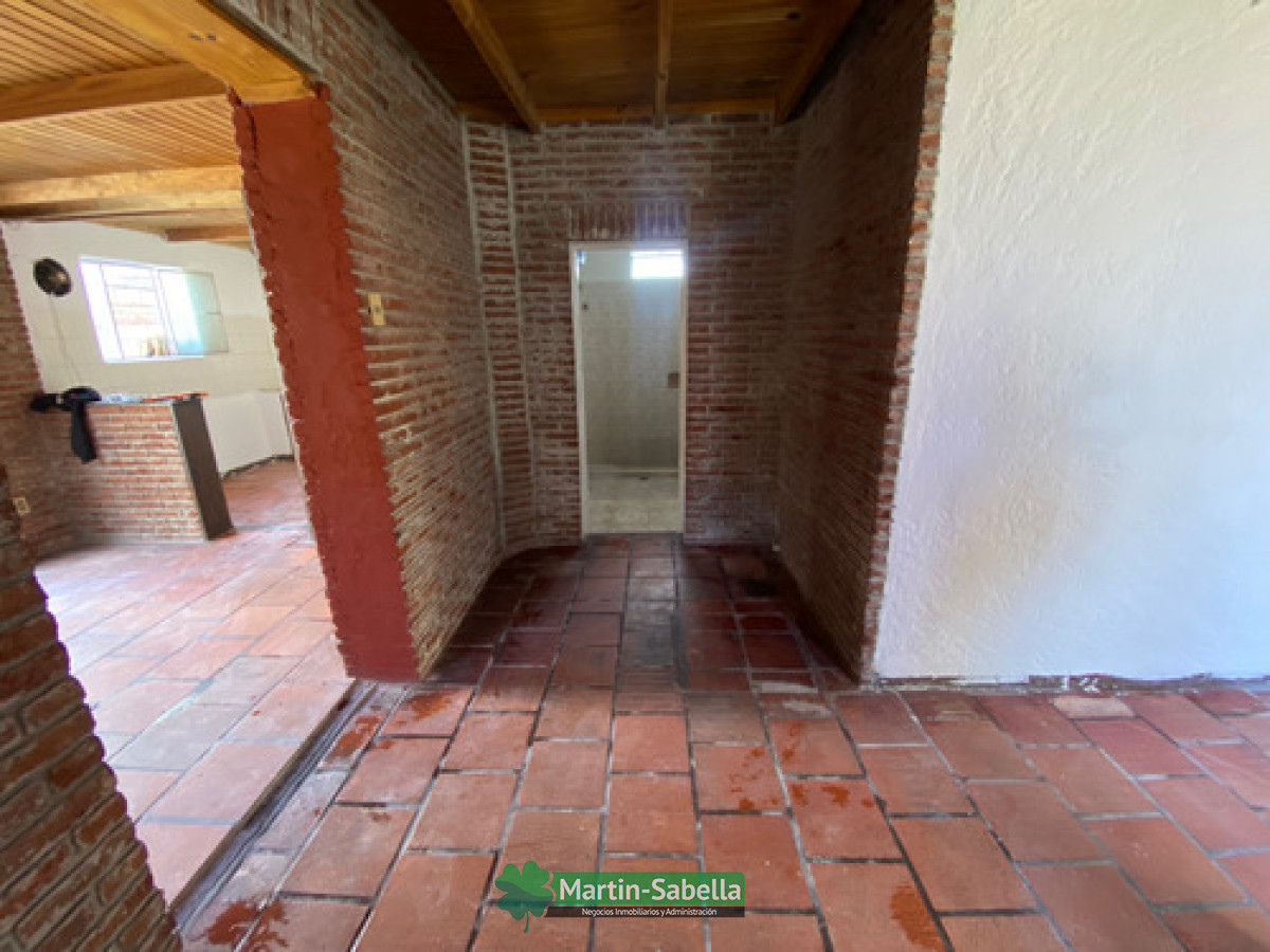 Casa ID.262/Casa-en-alquiler--Malvín- - Casa en alquiler - Malvín 