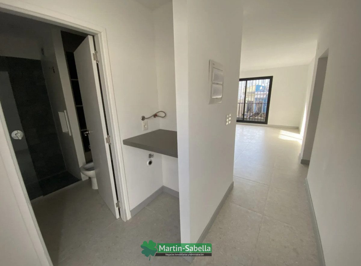 Casa ID.431/Casa-en-alquiler--Tres-Cruces- - Casa en alquiler - Tres Cruces 