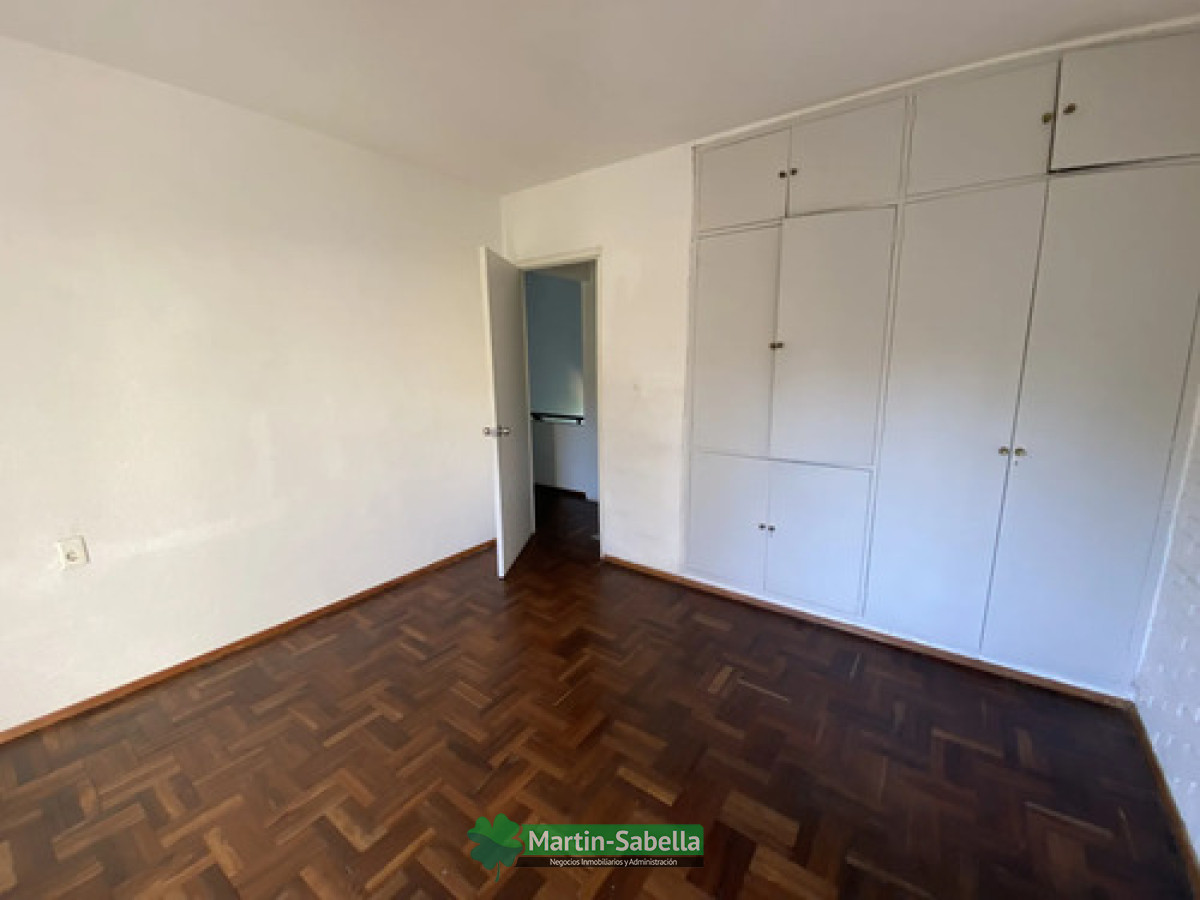 Casa ID.473/Casa-en-Alquiler--Carrasco- - Casa en Alquiler - Carrasco 