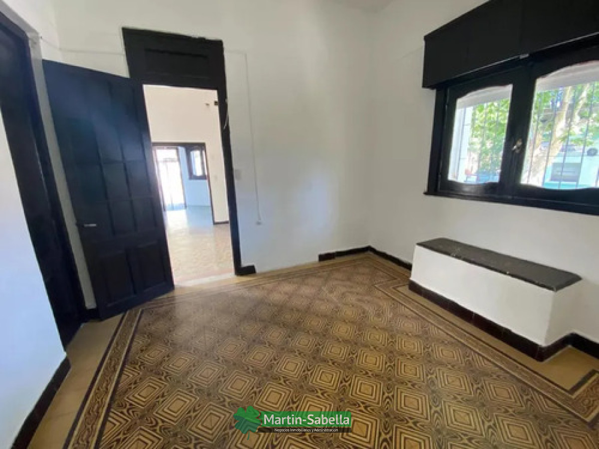 Casa ID.379/Casa-en-alquiler--La-Comercial- - Casa en alquiler - La Comercial 